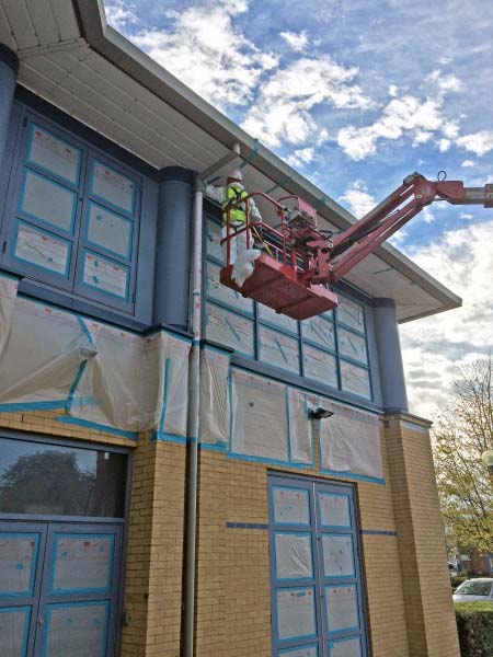 Curtain wall spraying